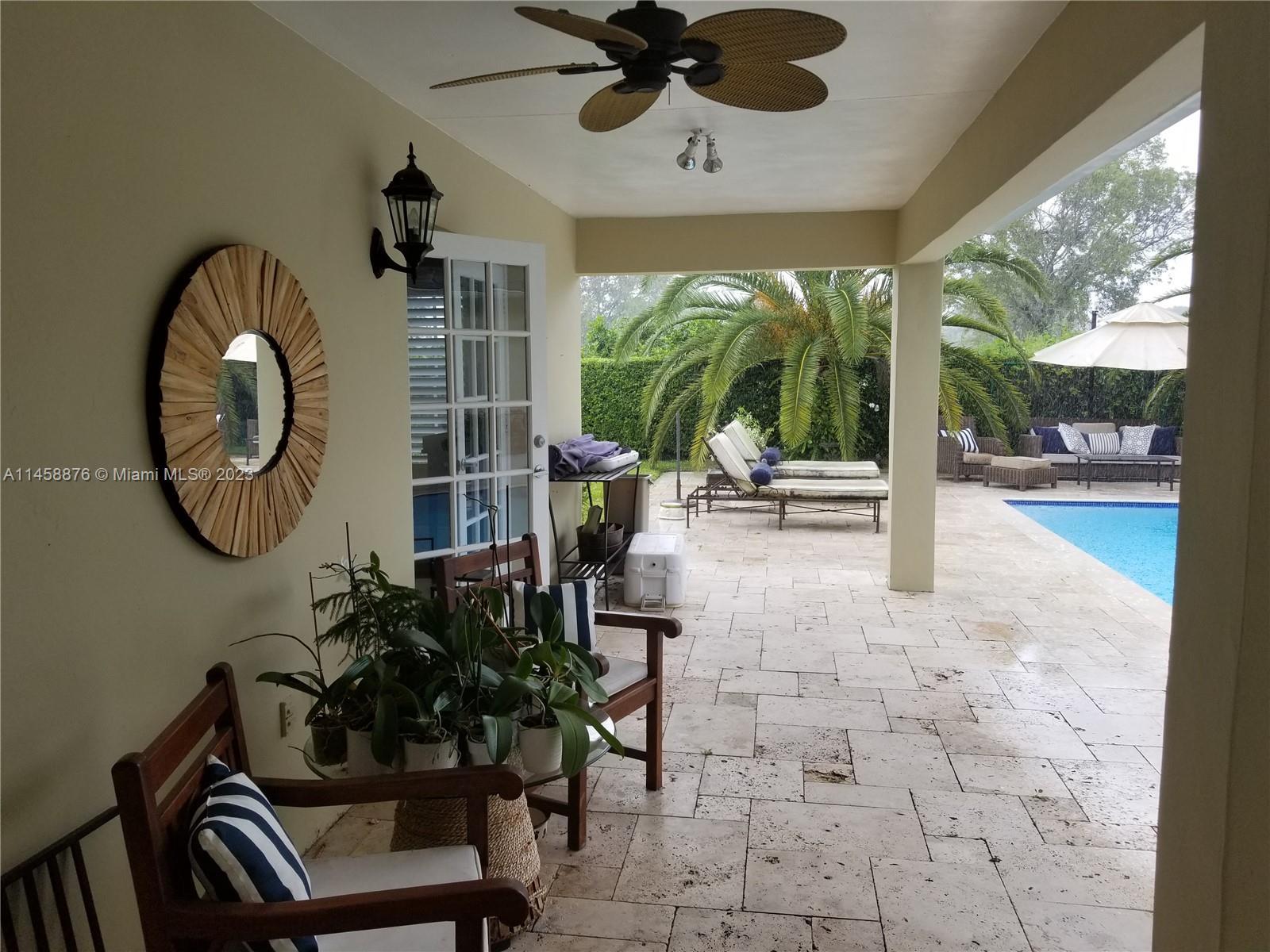 13020 N Calusa Club Dr, Miami FL 33186 photo 4