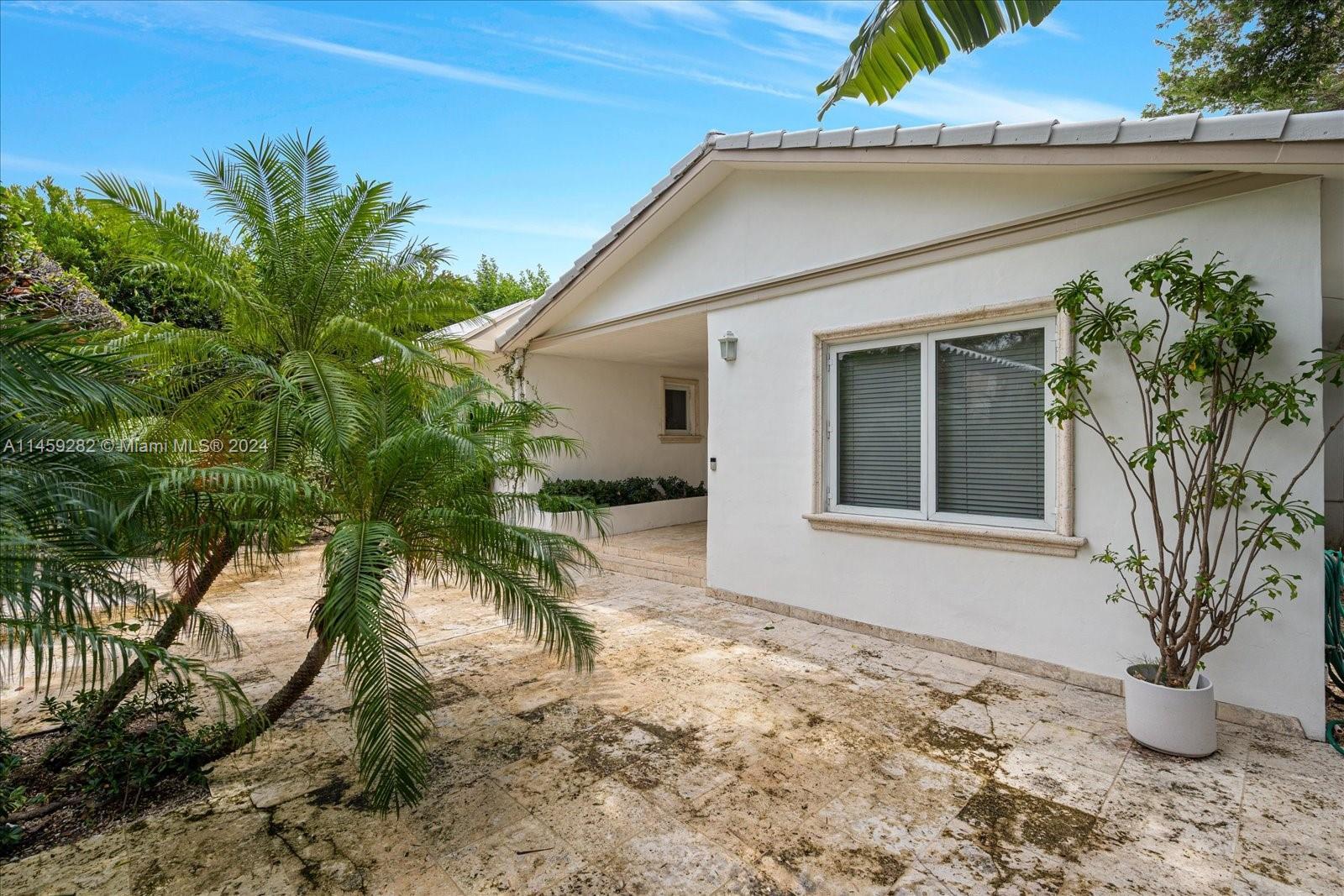 433 E Dilido Dr, Miami Beach FL 33139 photo 5