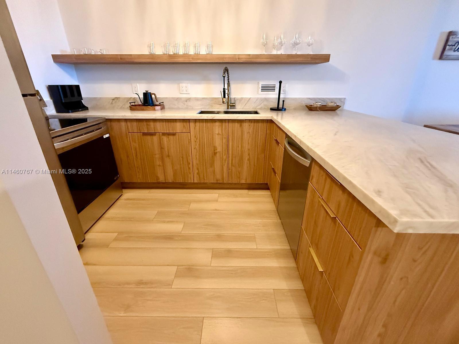 2301 Collins Ave # 1121, Miami Beach FL 33139 photo 3