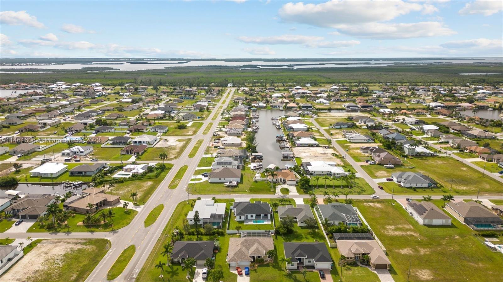 5 NW 36th Ave, Cape Coral FL 33993 photo 2