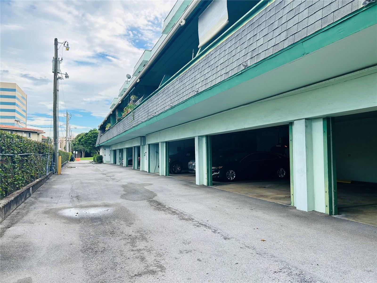 701 S Royal Poinciana Blvd # 3, Miami Springs FL 33166 photo 2