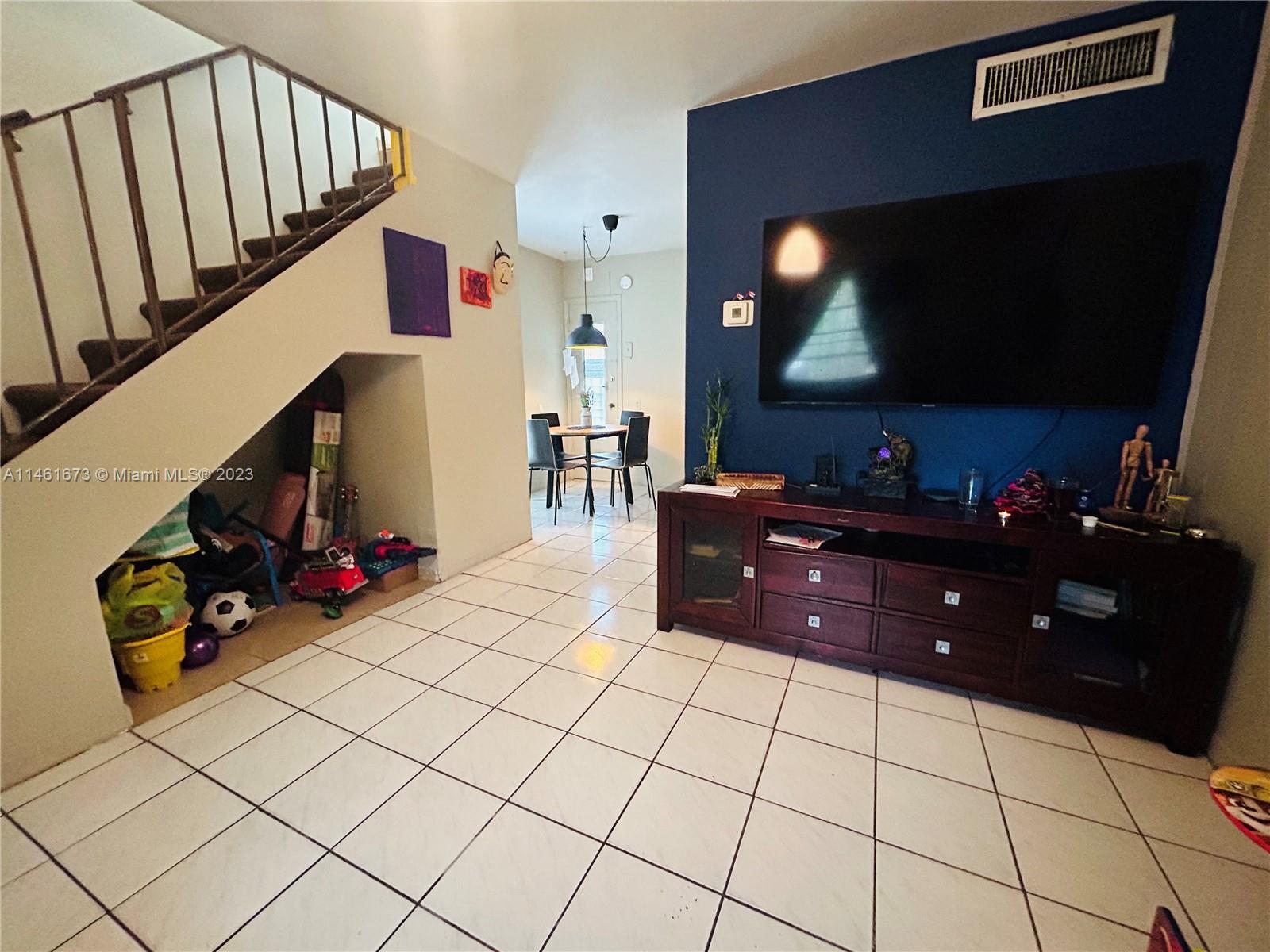 701 S Royal Poinciana Blvd # 3, Miami Springs FL 33166 photo 5