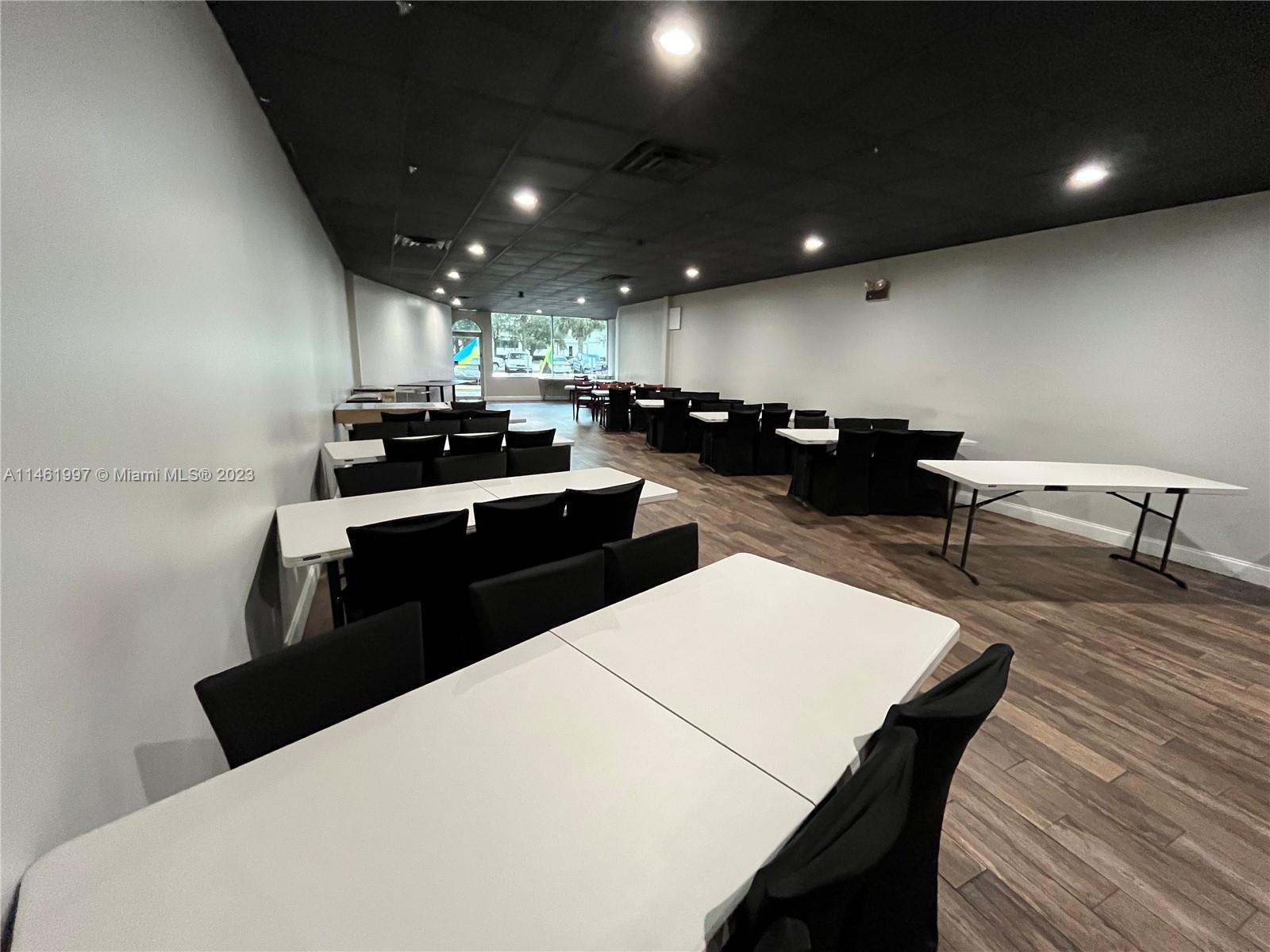 7290 W Oakland Park Blvd, Lauderhill FL 33313 photo 2