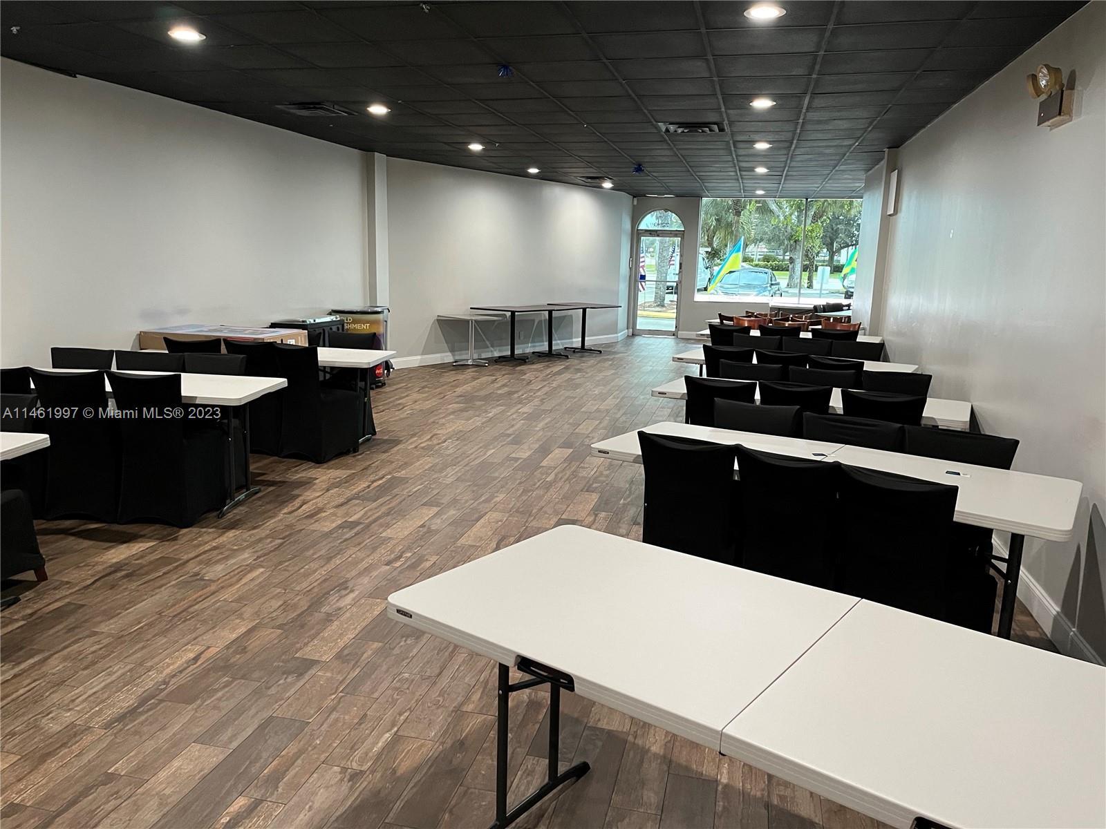 7290 W Oakland Park Blvd, Lauderhill FL 33313 photo 3