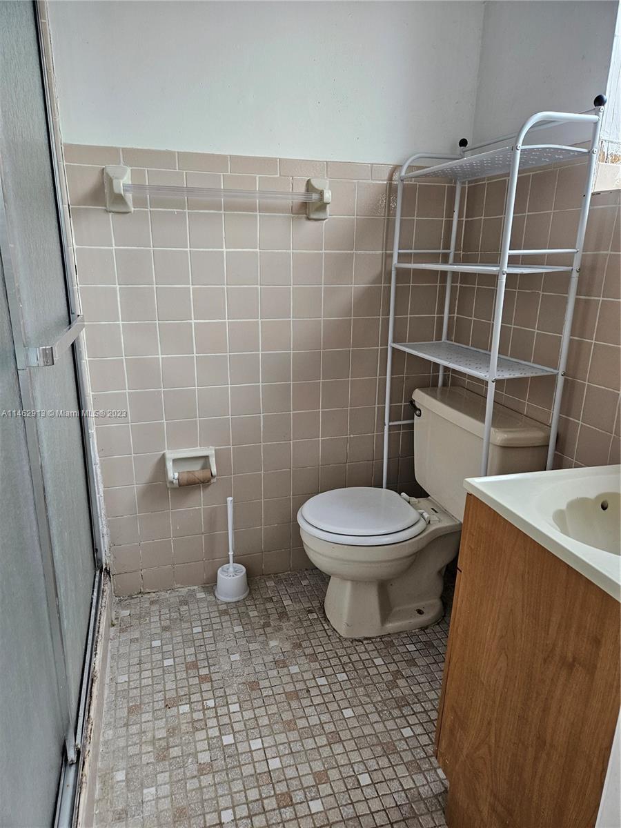 1112 SW 11th St # 3, Miami FL 33129 photo 4