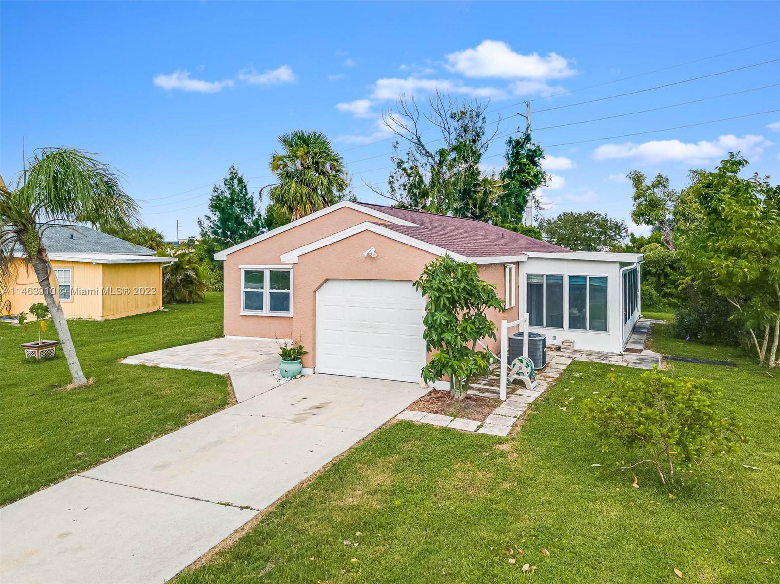 453 Ricold Ter, Port Charlotte FL 33954 photo 2