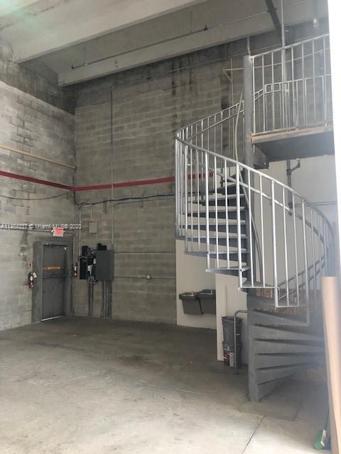 2385 NW 70th Ave 10 # 10, Miami FL 33122 photo 4