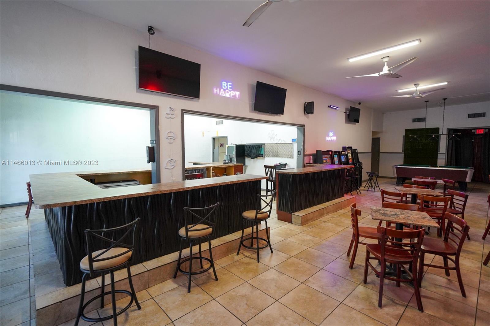 Second Generation Restaurant For Sale in Miami Gardens, Miami Gardens FL 33054 photo 3