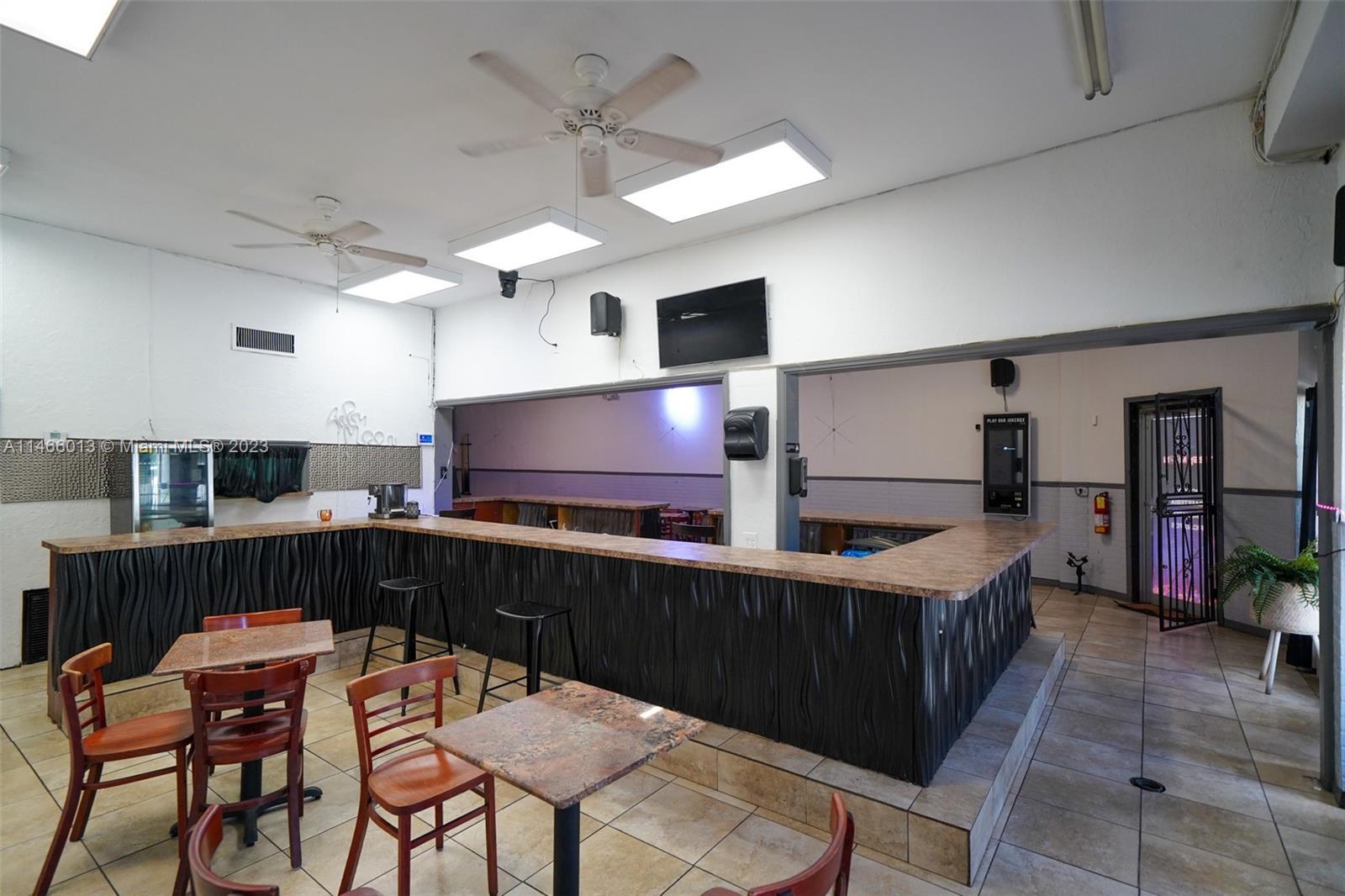 Second Generation Restaurant For Sale in Miami Gardens, Miami Gardens FL 33054 photo 4