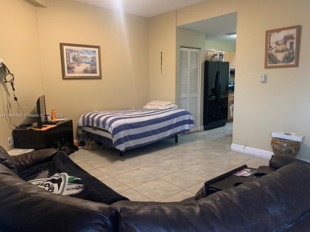 2210 NW 34th St # 304, Miami FL 33142 photo 4