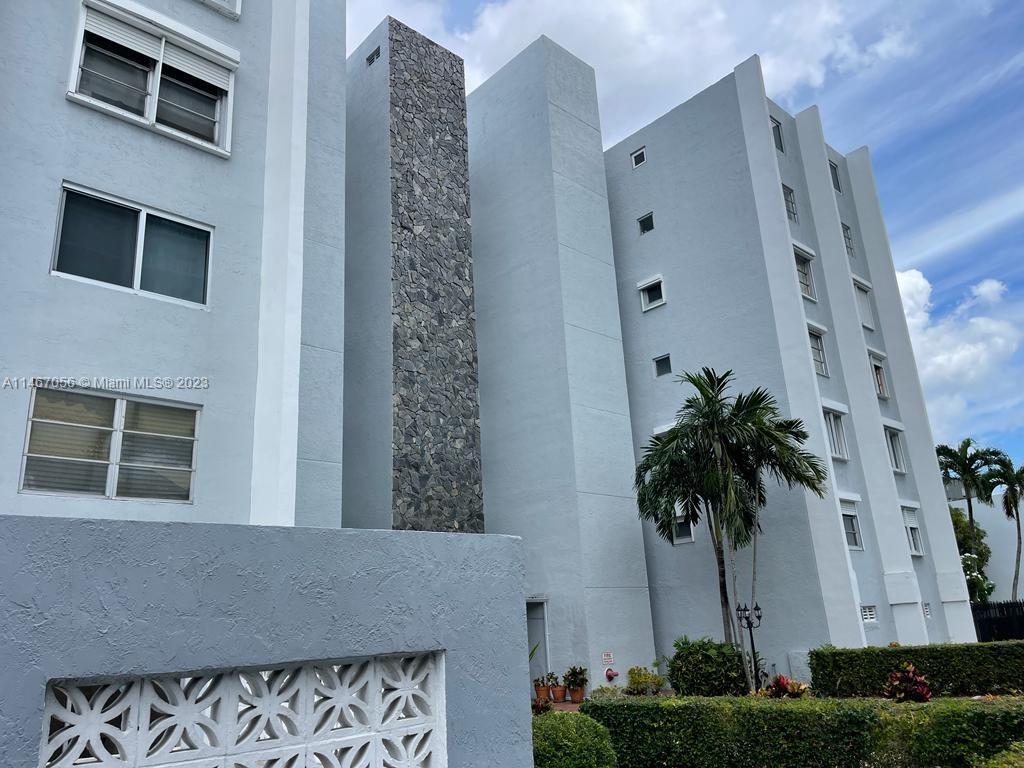 2530 SW 3rd Ave # 406, Miami FL 33129 photo 3