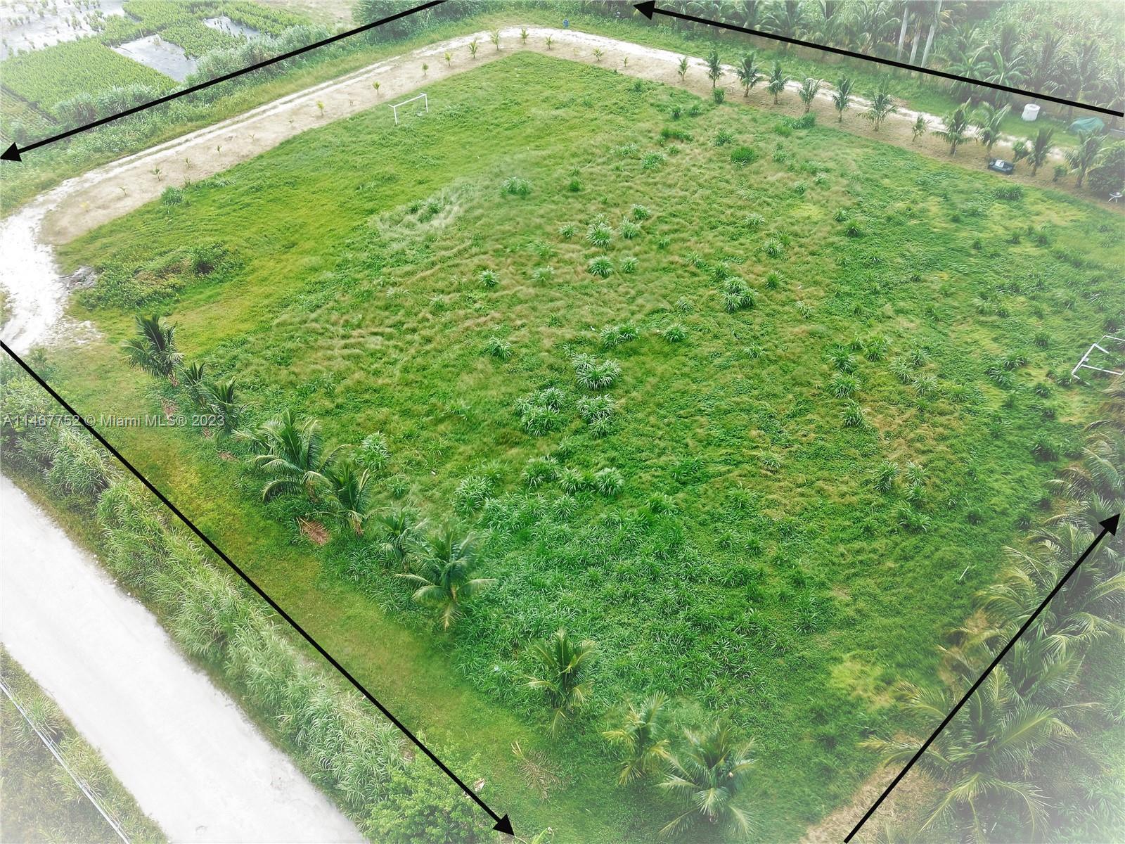 122 SW 194, Miami FL 33196 photo 3