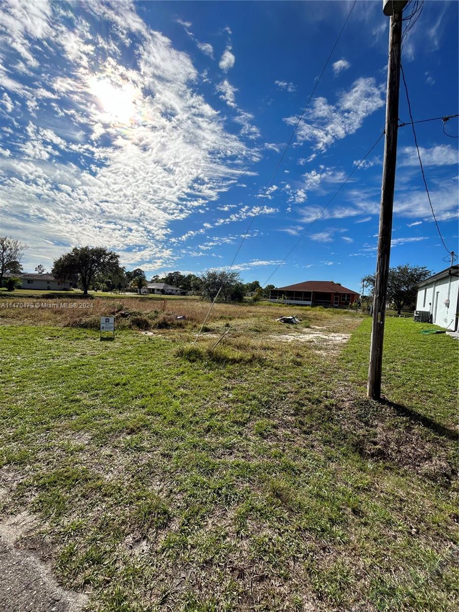 801 Douglas Ave N, Lehigh Acres FL 33971 photo 3