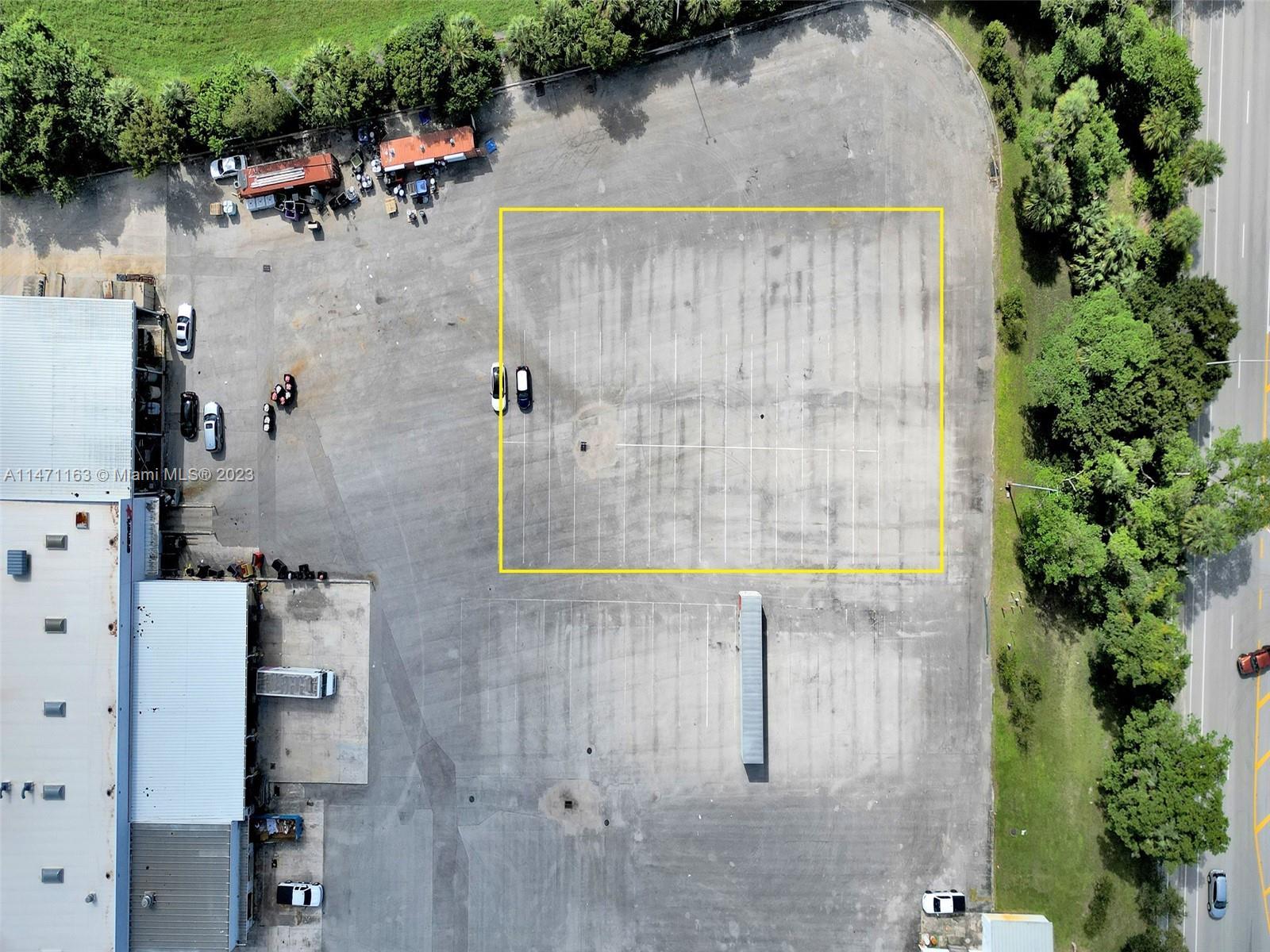 2351 Blount Rd, Pompano Beach FL 33069 photo 2