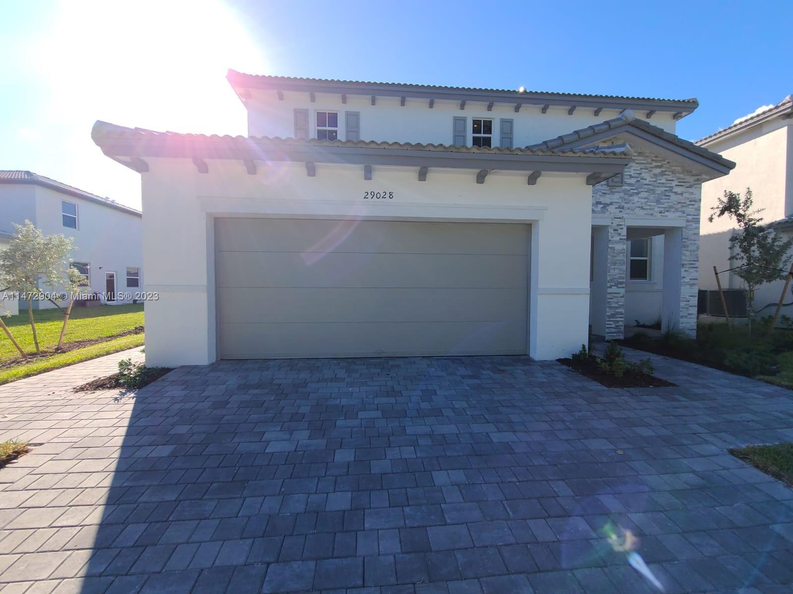 29028 SW 163rd Ave, Homestead FL 33033 photo 2