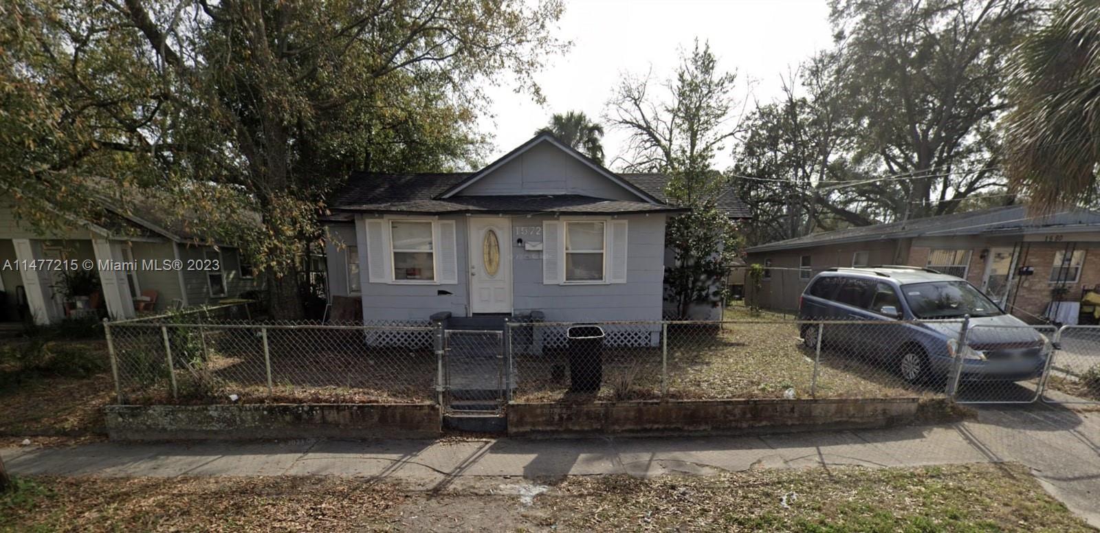 1572 W 36th St, Jacksonville FL 32209