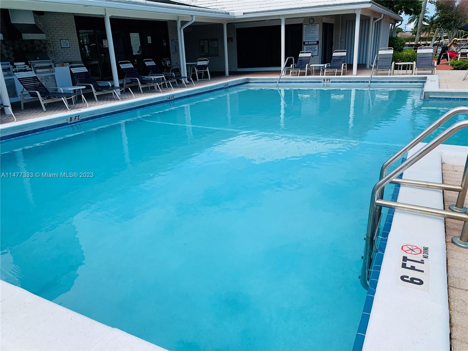 140 Cypress Club Dr # 435, Pompano Beach FL 33060 photo 4