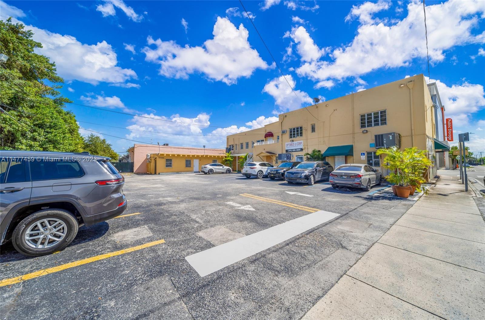 3467 SW 8th St, Miami FL 33135 photo 5