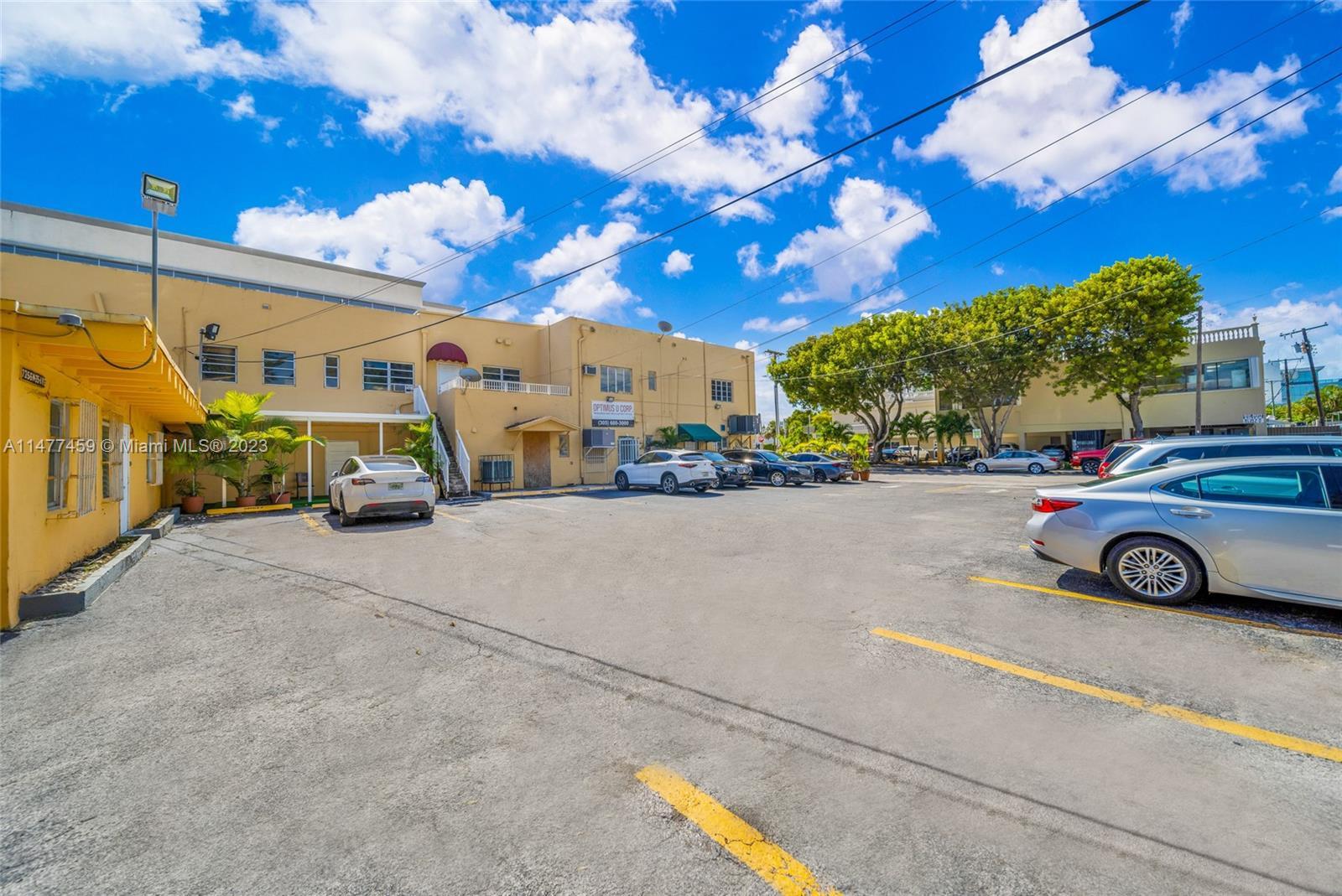 3467 SW 8th St, Miami FL 33135 photo 4