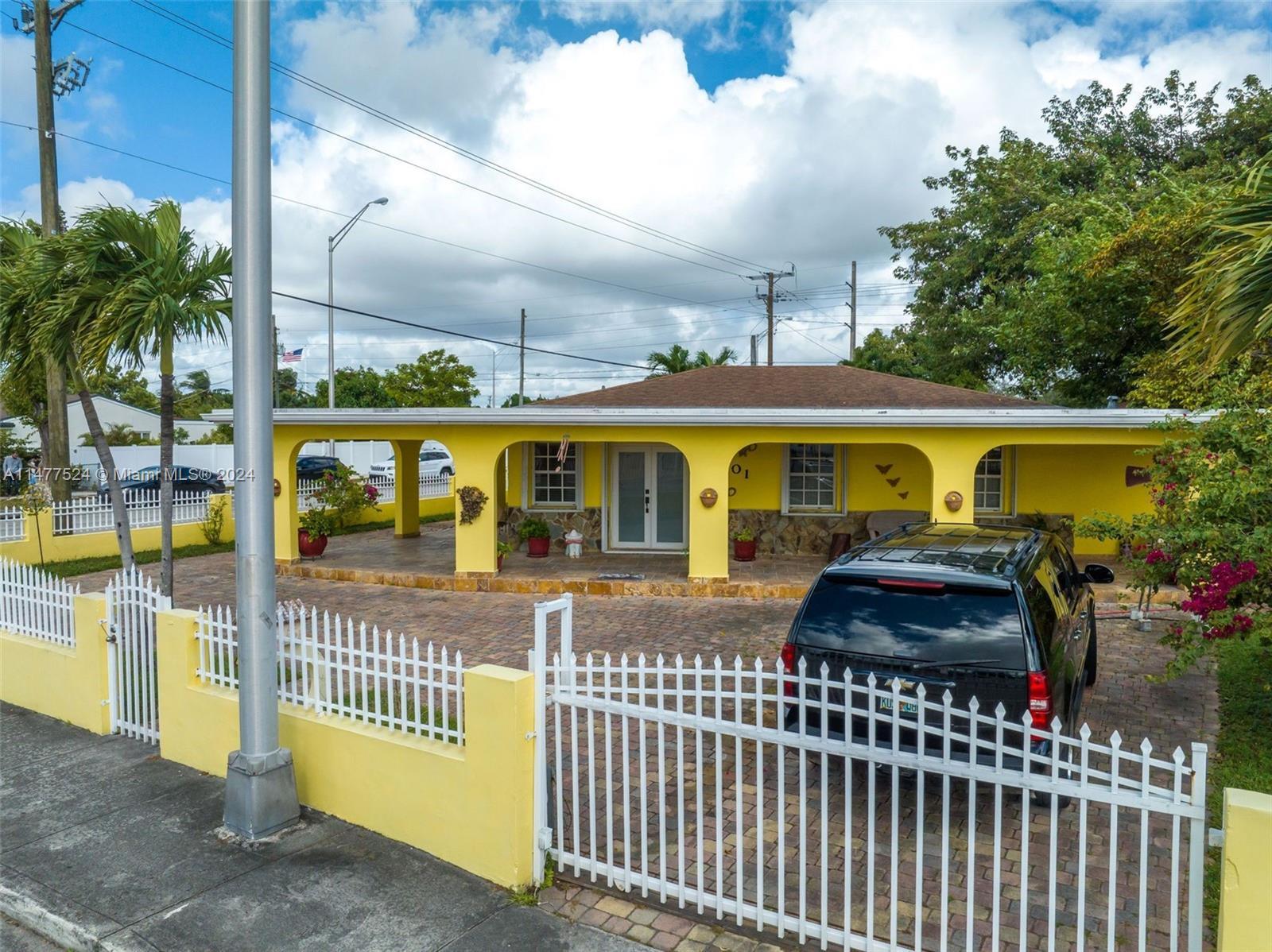 901 E 32nd St, Hialeah FL 33013 photo 5