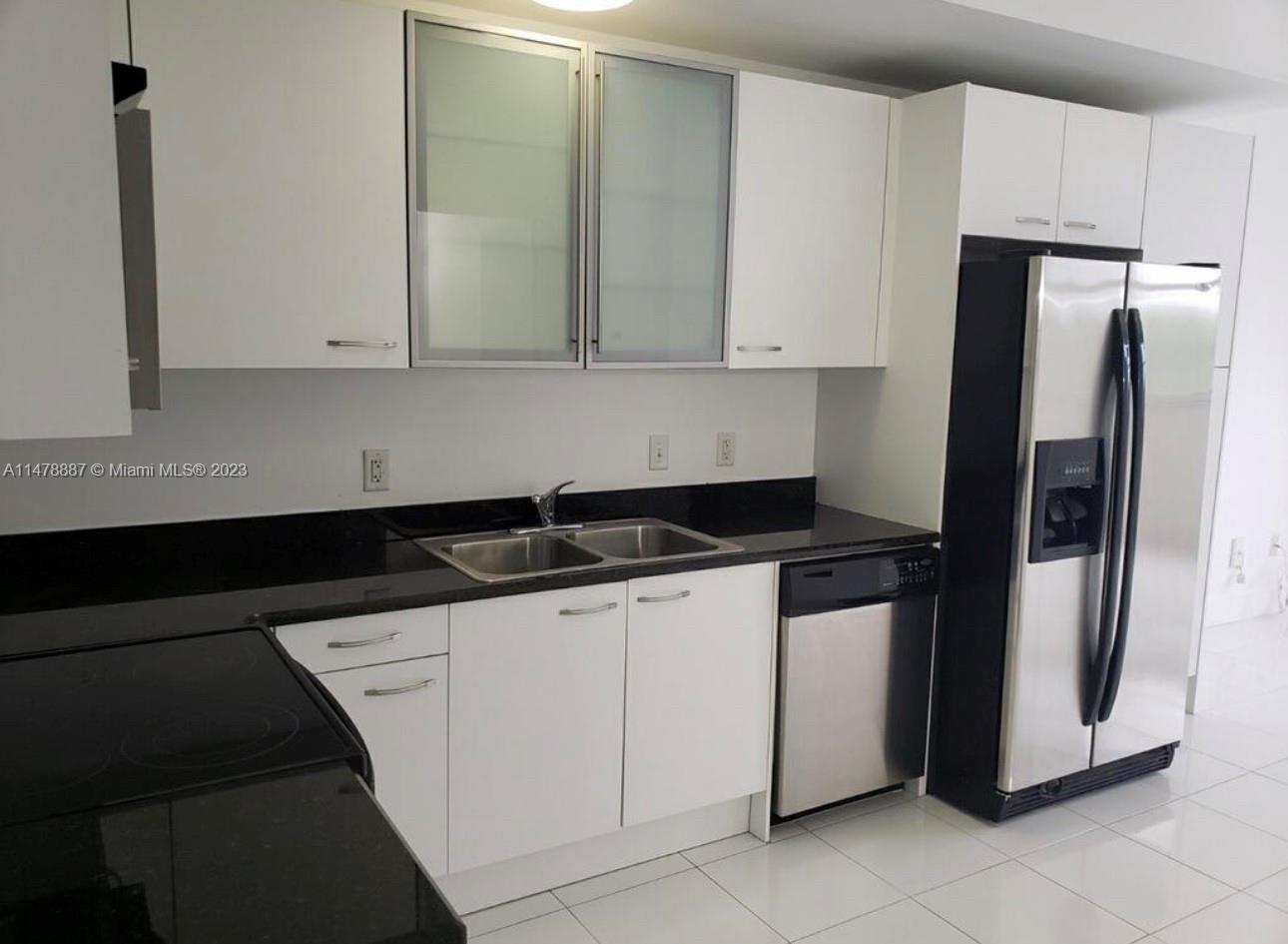 1350 NW 8th Ct # 3, Miami FL 33136 photo 4