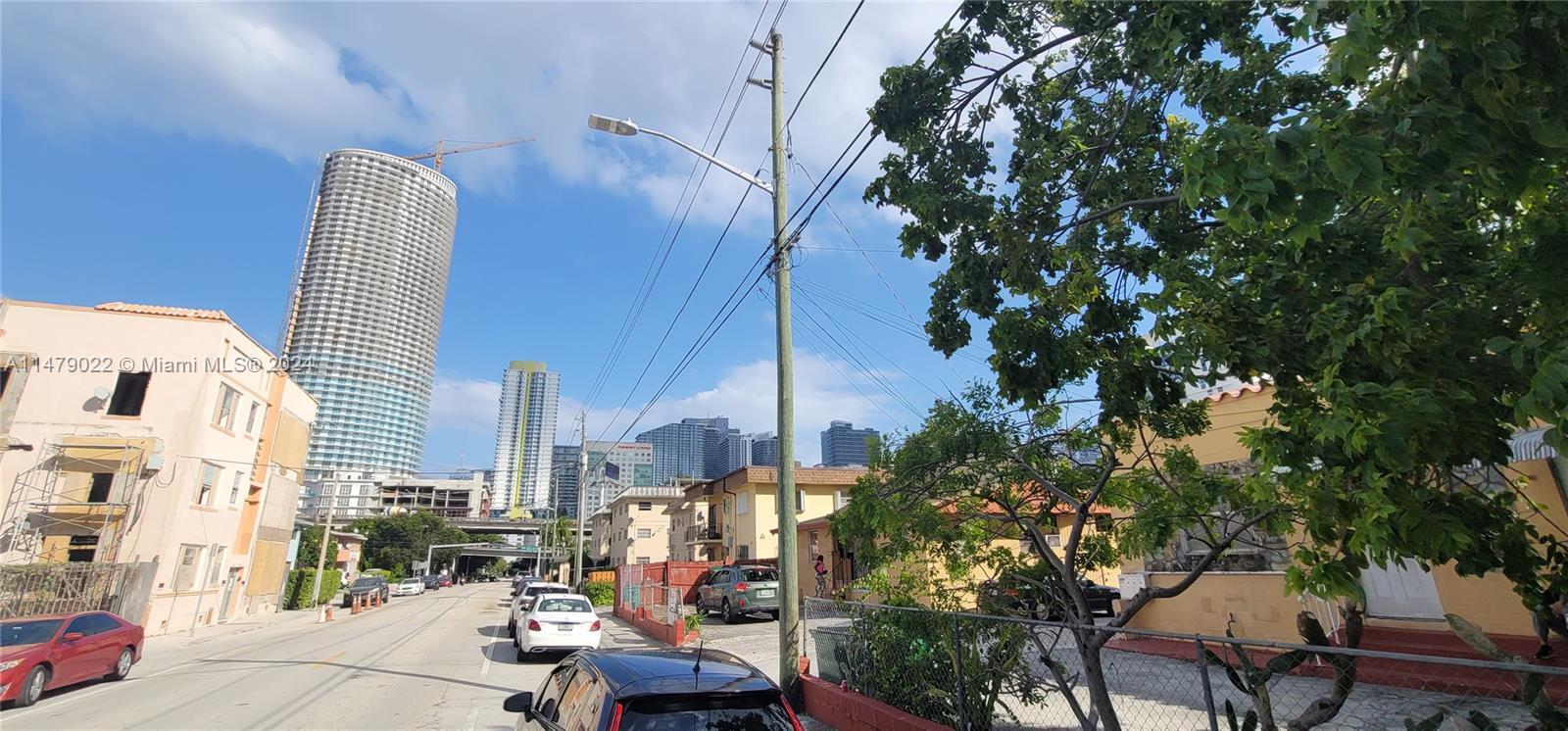 444-452 SW 6th St, Miami FL 33130