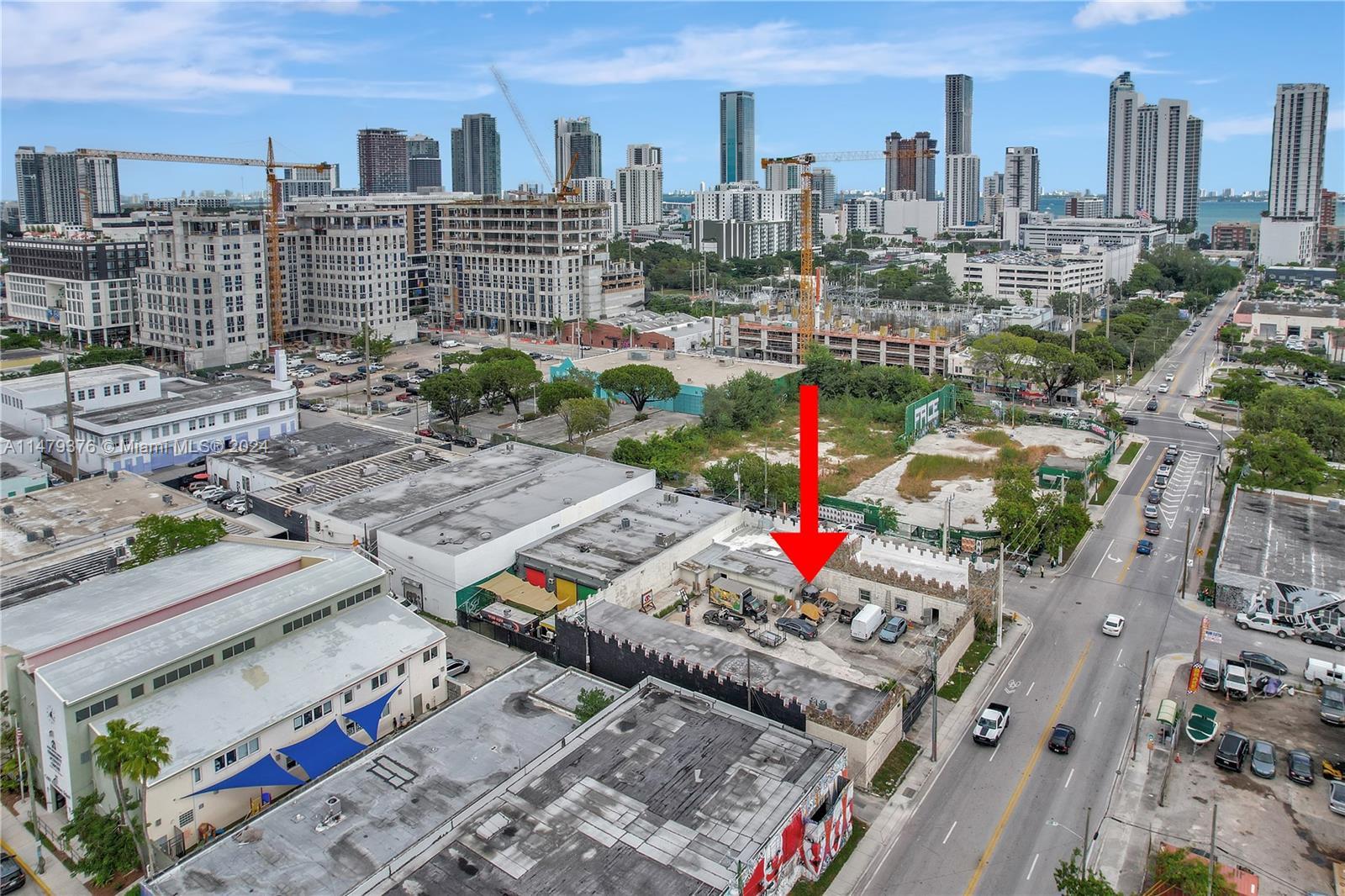 41 NW 20th St, Miami FL 33127 photo 2