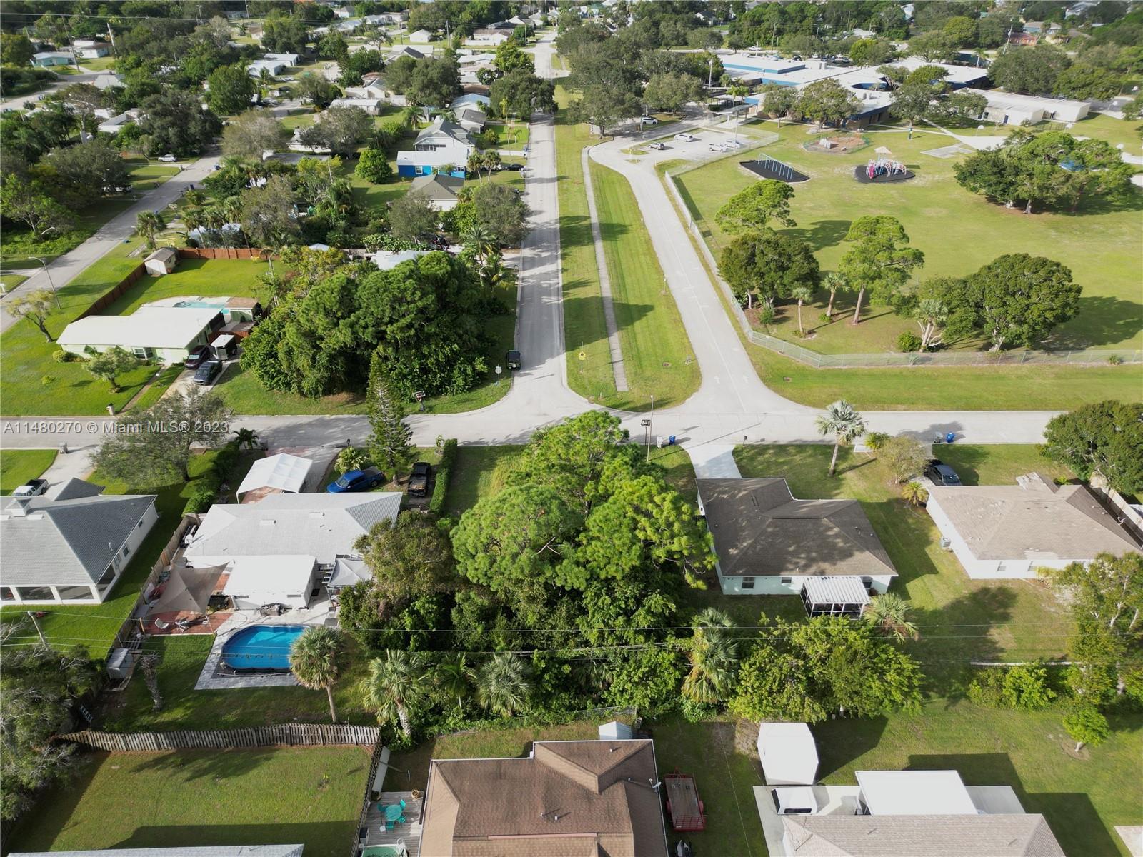 1970 4th Ave SW, Vero Beach FL 32962 photo 3