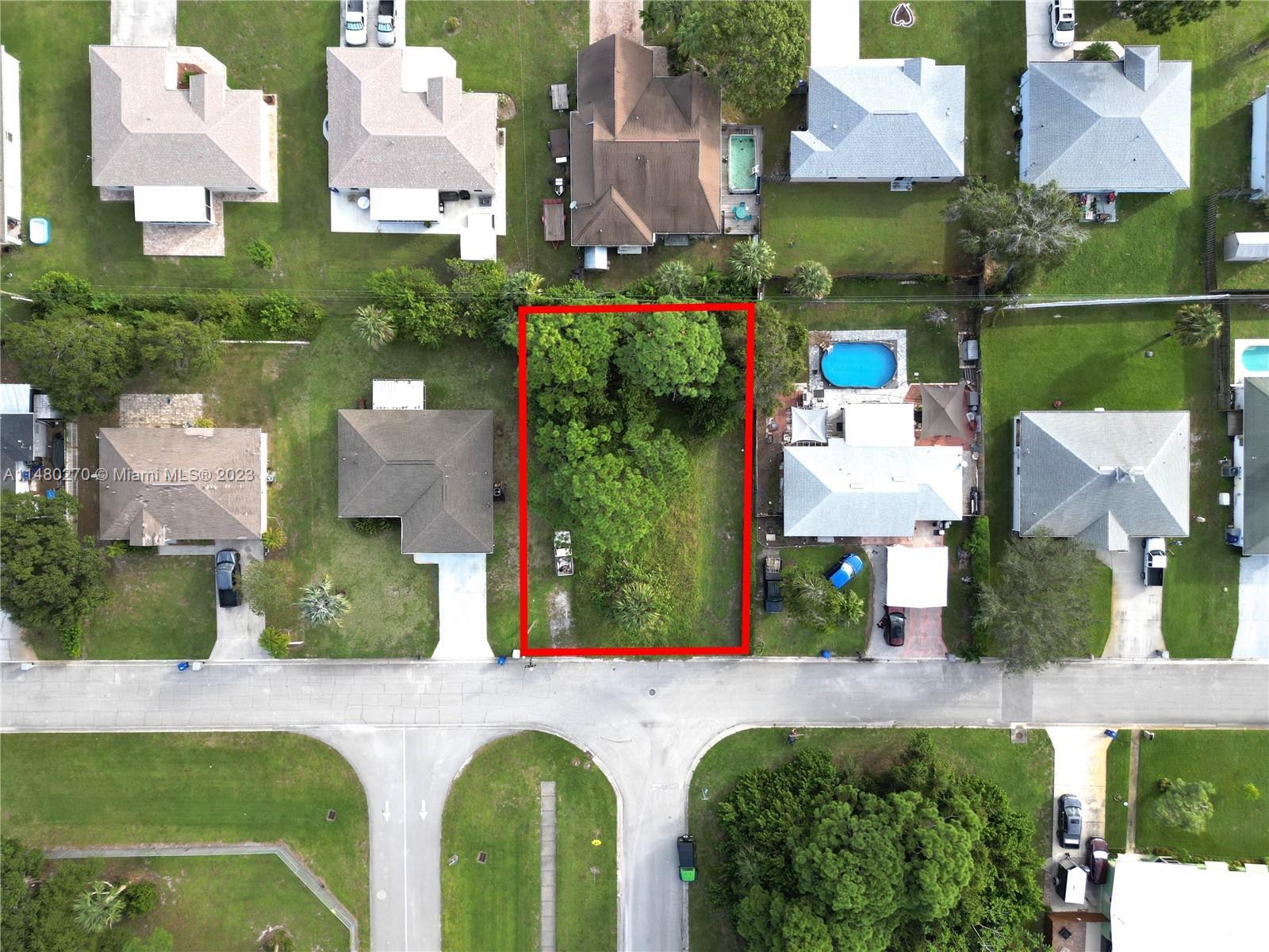 1970 4th Ave SW, Vero Beach FL 32962