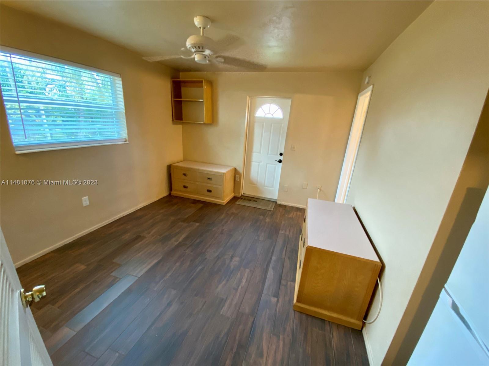 8391 NW 27th Pl, Sunrise FL 33322 photo 5
