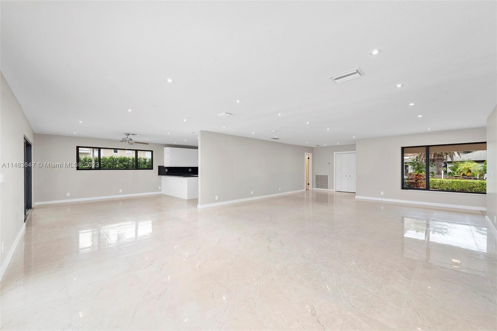 531 Palm Dr, Hallandale Beach FL 33009 photo 5