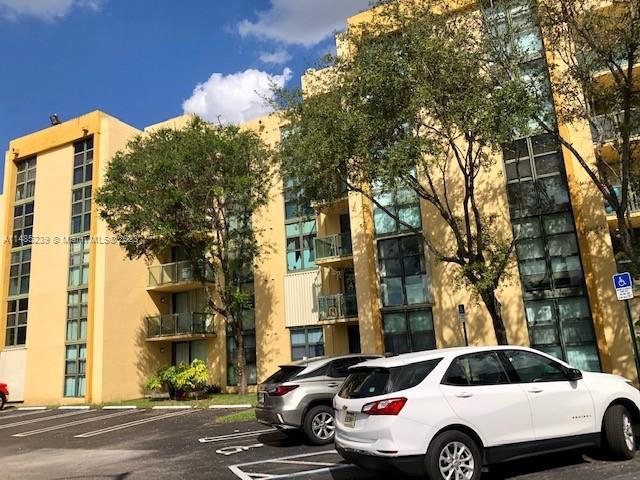 11780 SW 18th St # 2, Miami FL 33175 photo 2
