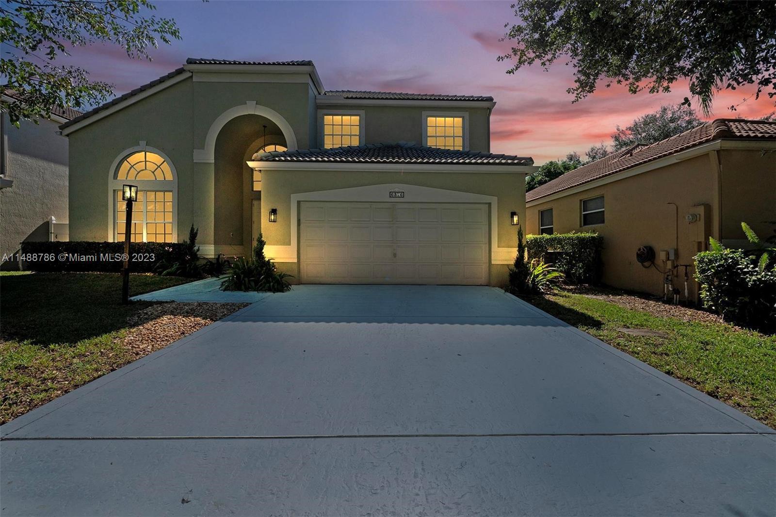 6376 NW 78th Dr, Parkland FL 33067
