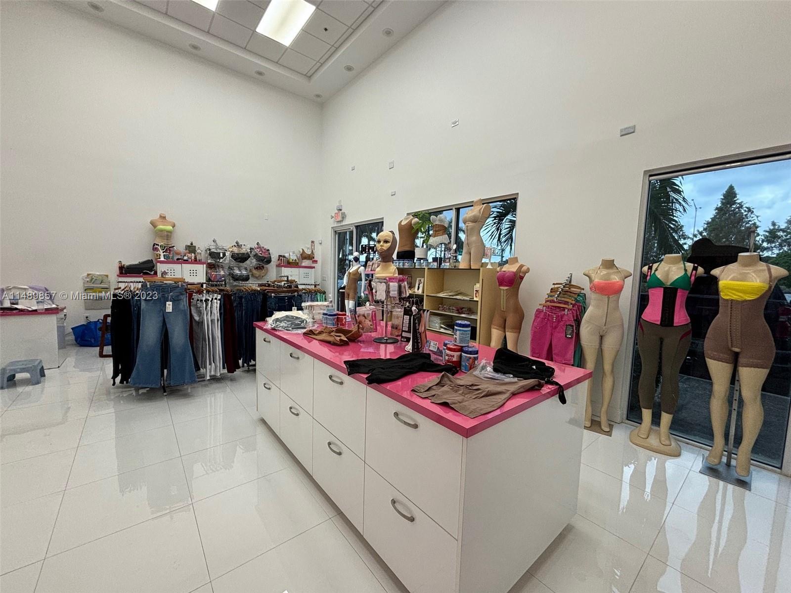 7640 NW 25th St # 111, Miami FL 33122 photo 2