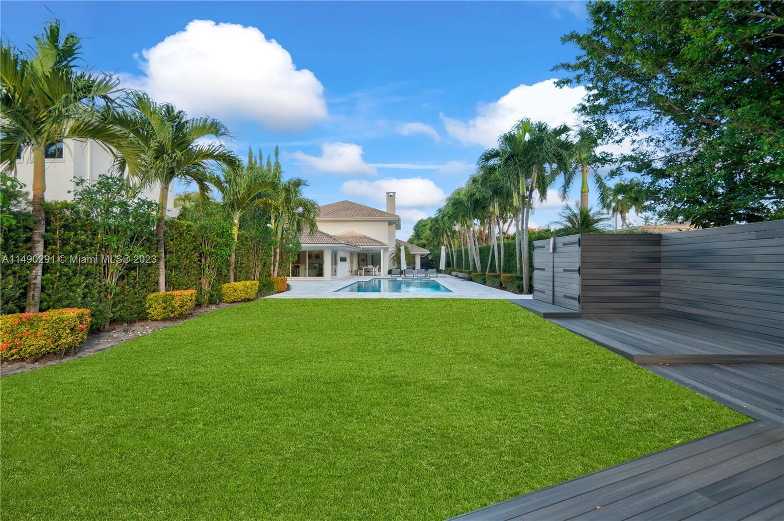 3080 N 35th St, Hollywood FL 33021