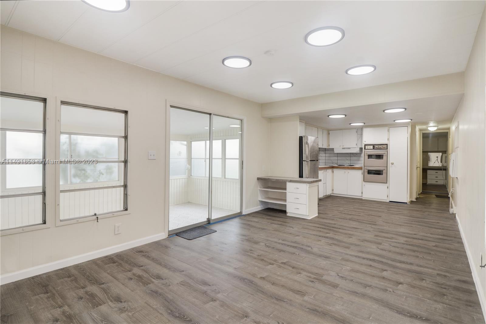 4166 2nd Court, Lantana FL 33462