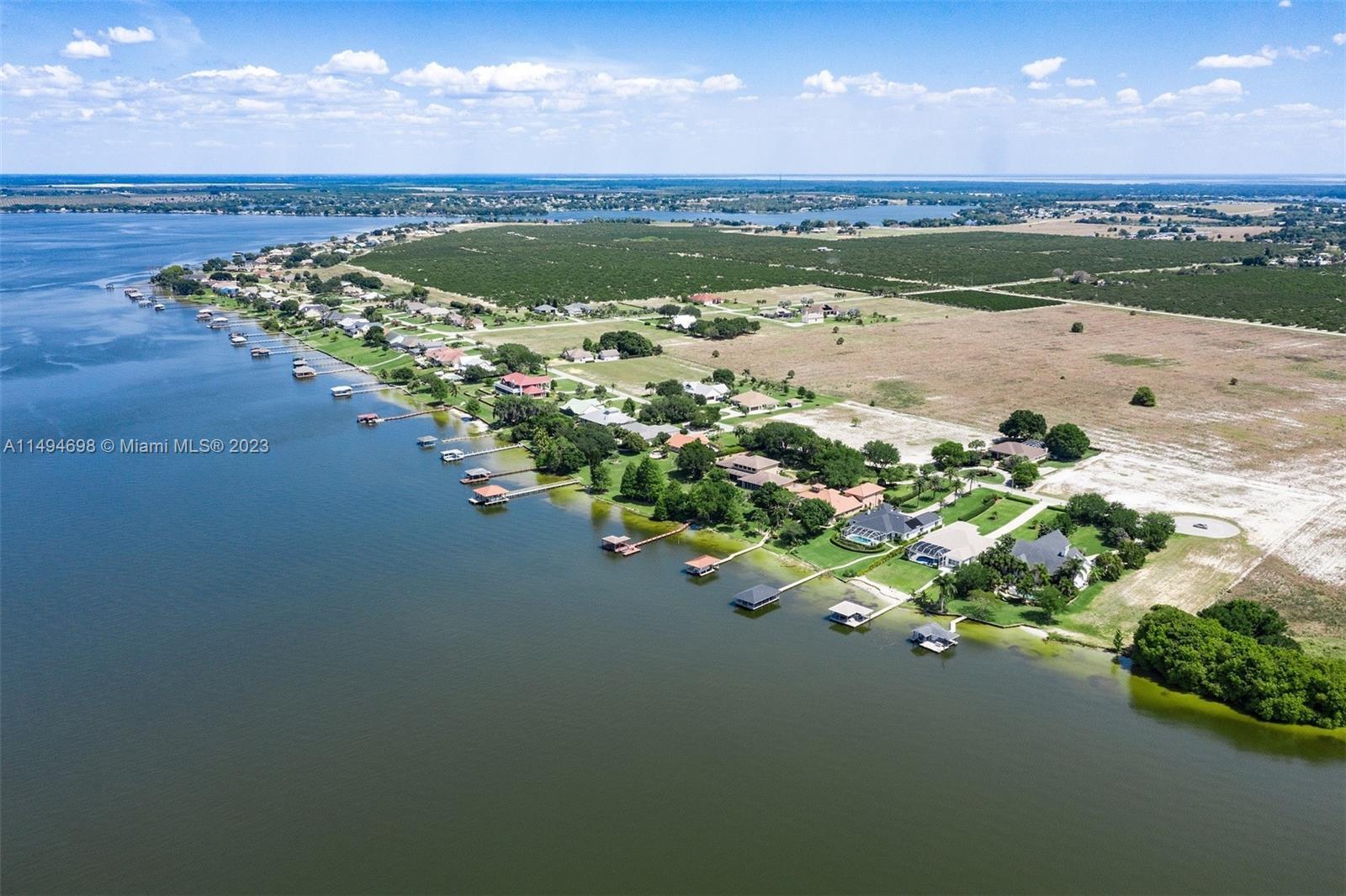 707 Sunset Point Dr Lake Placid, Other City - In The State Of Florida FL 33852 photo 3