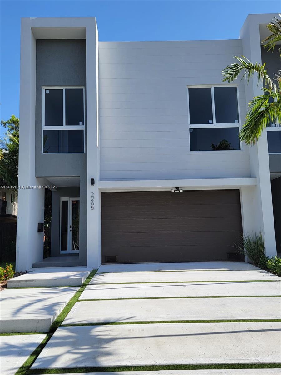 2265 SE 7th St, Pompano Beach FL 33062 photo 2