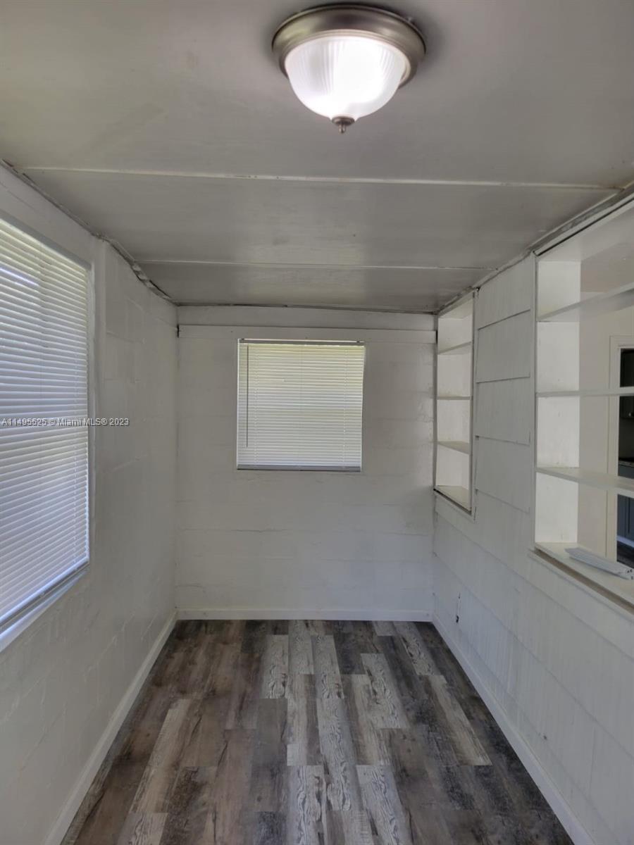 3517 Penton St, Jacksonville FL 32209 photo 3