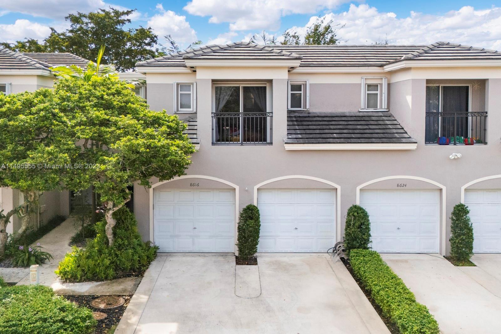 8616 SW 139th Ter, Palmetto Bay FL 33158