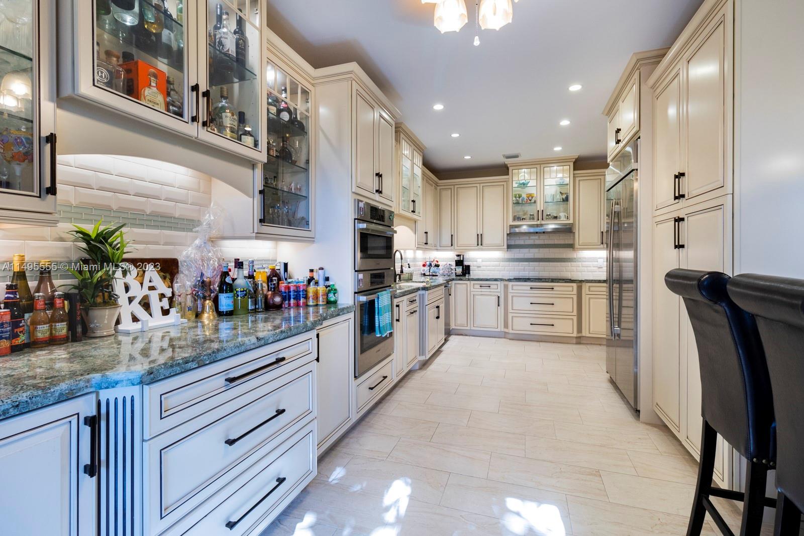 8616 SW 139th Ter, Palmetto Bay FL 33158 photo 5