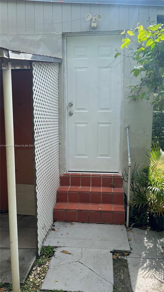 342 SW 29th Rd # 3, Miami FL 33129