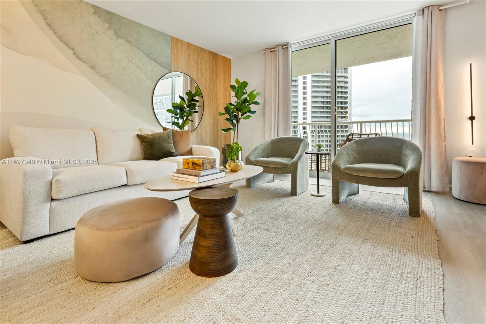 1200 Brickell Bay Dr # 3619, Miami FL 33131 photo 5
