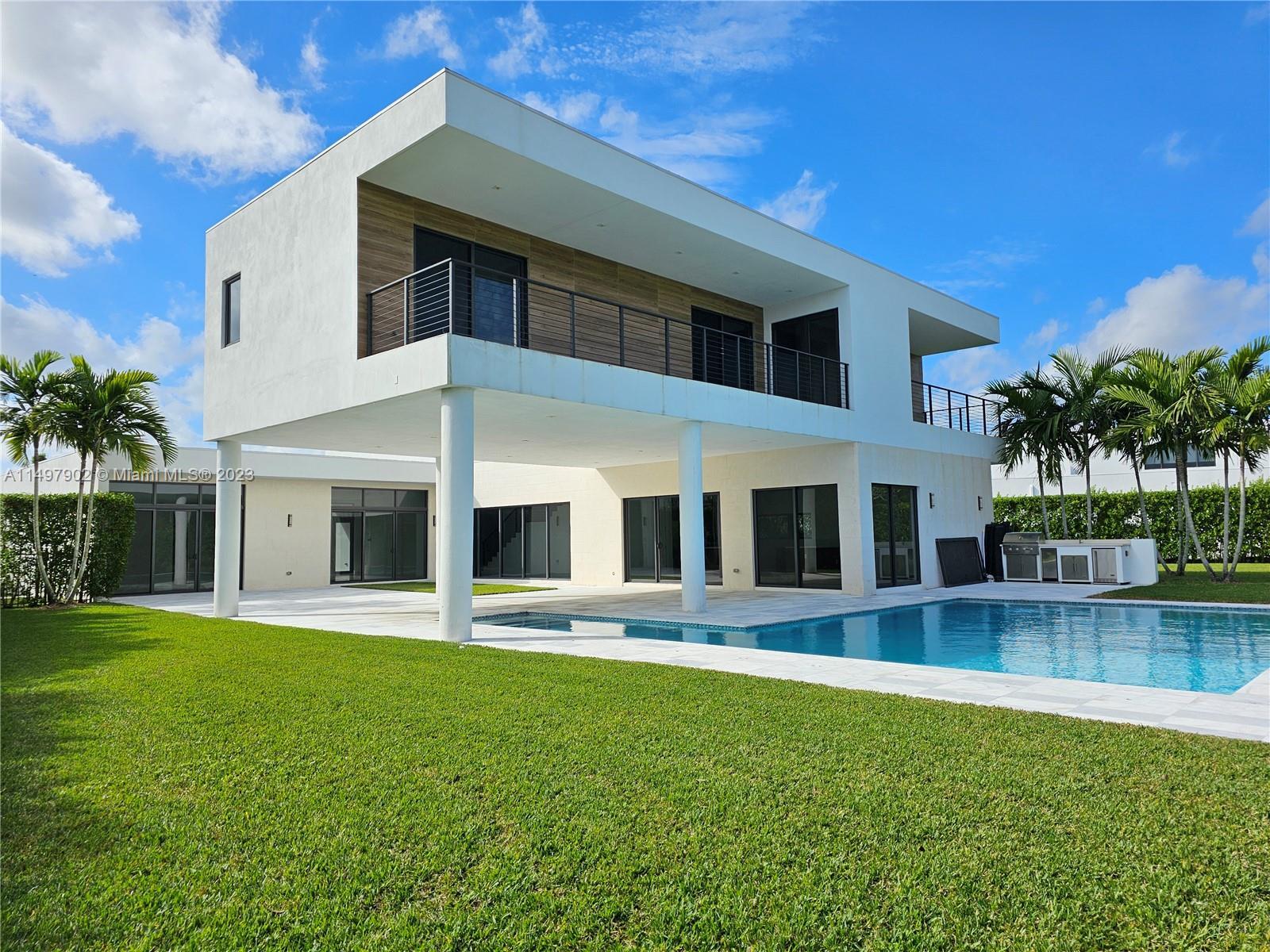 16559 N Botaniko Dr N, Weston FL 33326 photo 5
