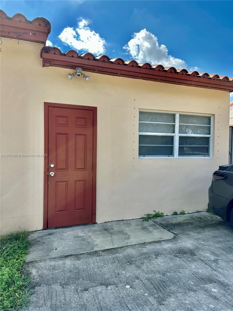 624 Westward Dr # 0, Miami Springs FL 33166 photo 2