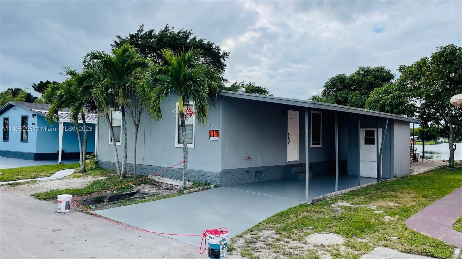 20214 NW 52 pl, Miami Gardens FL 33055 photo 2
