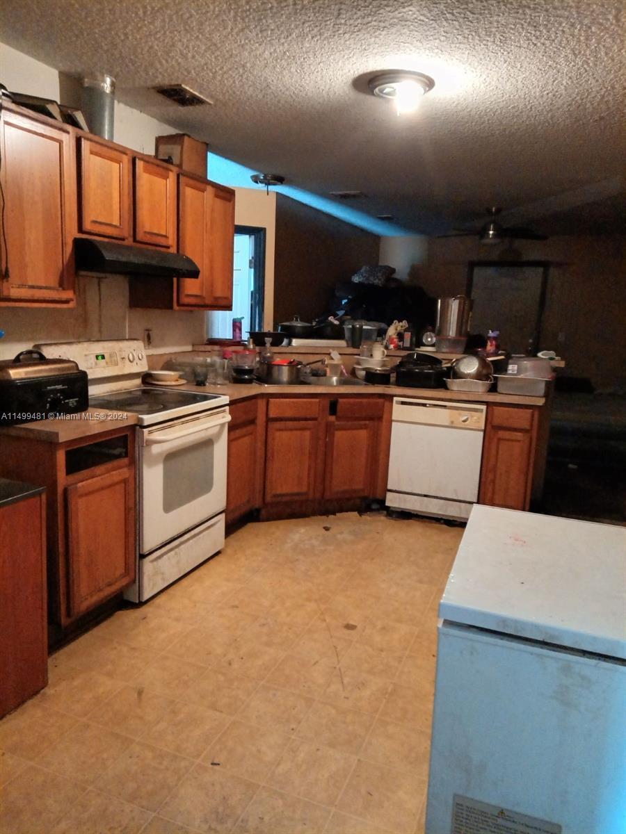 1211 W 29th st, Jacksonville FL 32209 photo 2