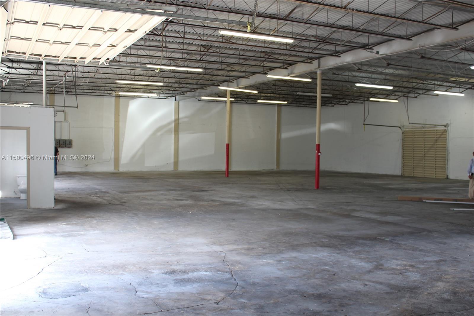 4477 E 11th Ave, Hialeah FL 33013 photo 3