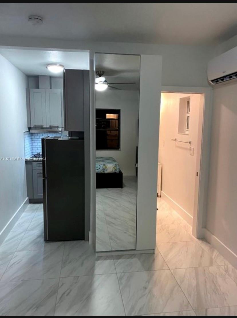 492 E 57th St, Hialeah FL 33013 photo 2