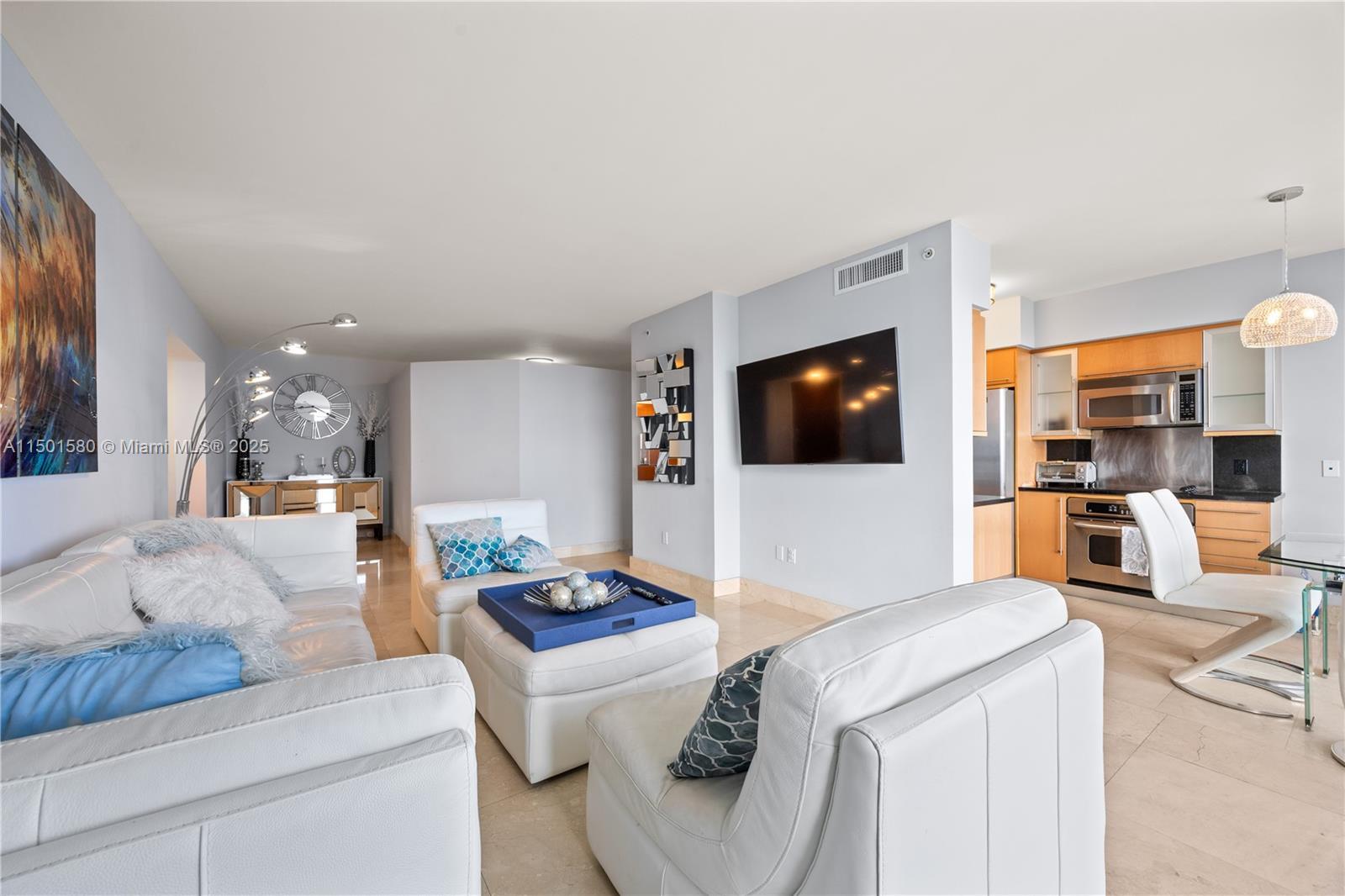 6365 Collins Ave # 4106, Miami Beach FL 33141 photo 2